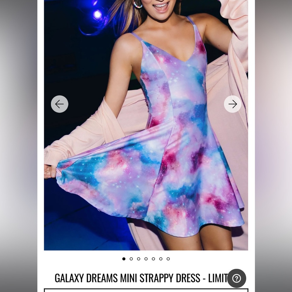 BNWT GALAXY DREAMS MINI STRAPPY DRESS Size M